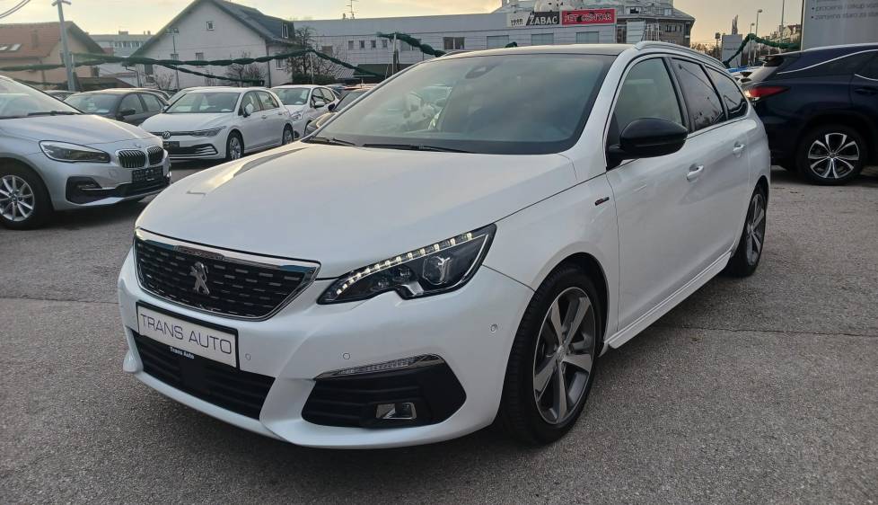 Peugeot 308 SW 1.2 Puretech GT Line *PANORAMA, LED, NAVIGACIJA*