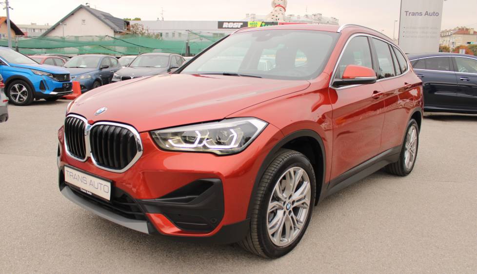 BMW X1 18d AUTOMATIK *LED, NAVIGACIJA, KAMERA*