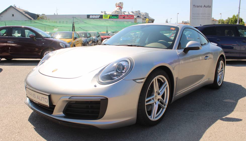 Porsche 911 Carrera - reg 7/2026