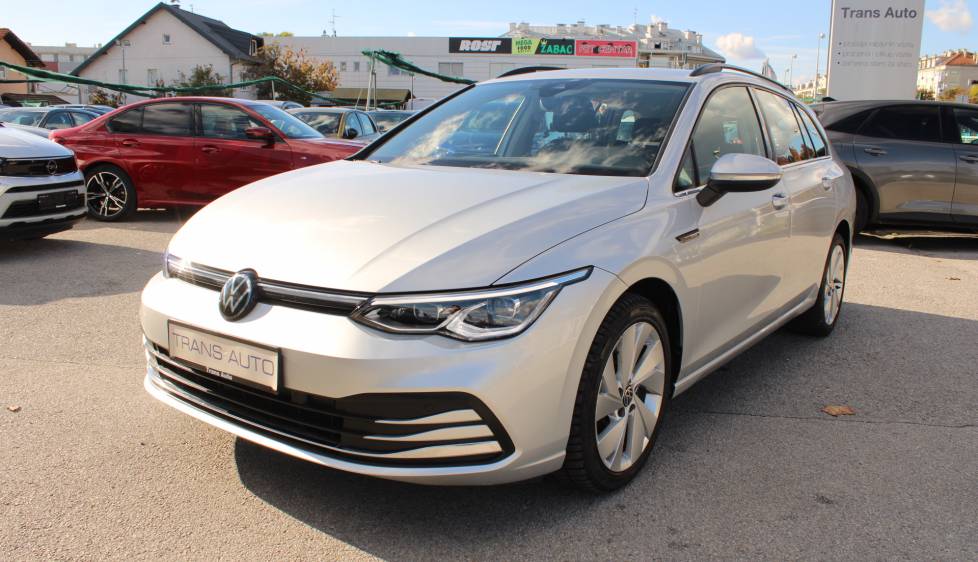 VW Golf VIII Variant 2.0 TDi DSG Style *LED, NAVIGACIJA*
