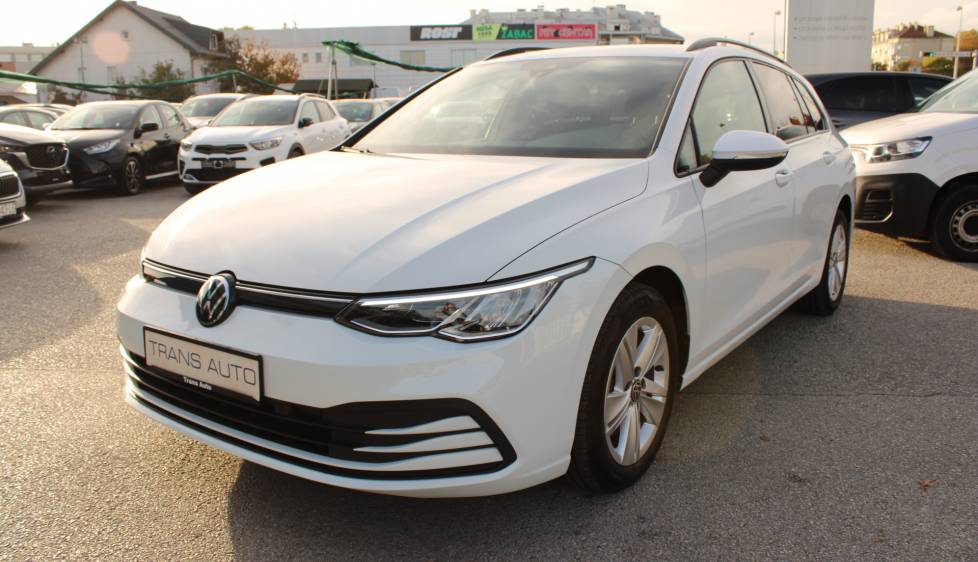 VW Golf VIII Variant 2.0 TDi DSG *LED, NAVIGACIJA*