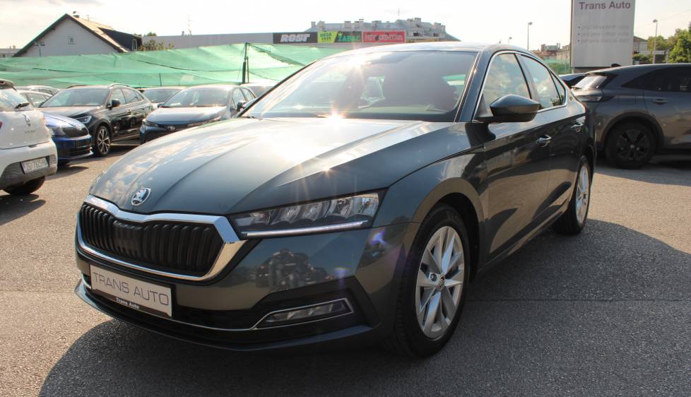 Škoda Octavia 2.0 TDi Style *LED, NAVIGACIJA*