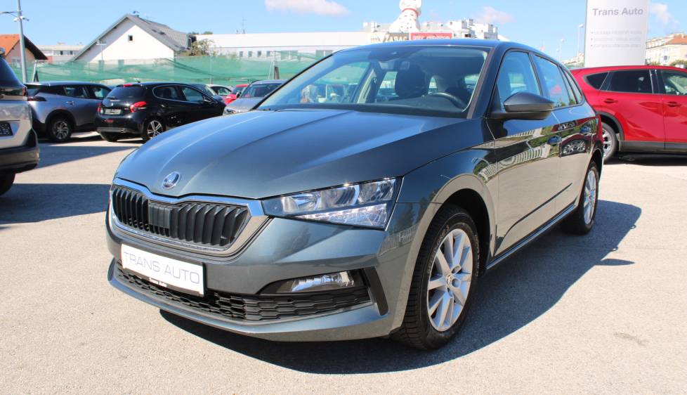 Škoda Scala 1.6 TDi DSG *NAVIGACIJA, LED*