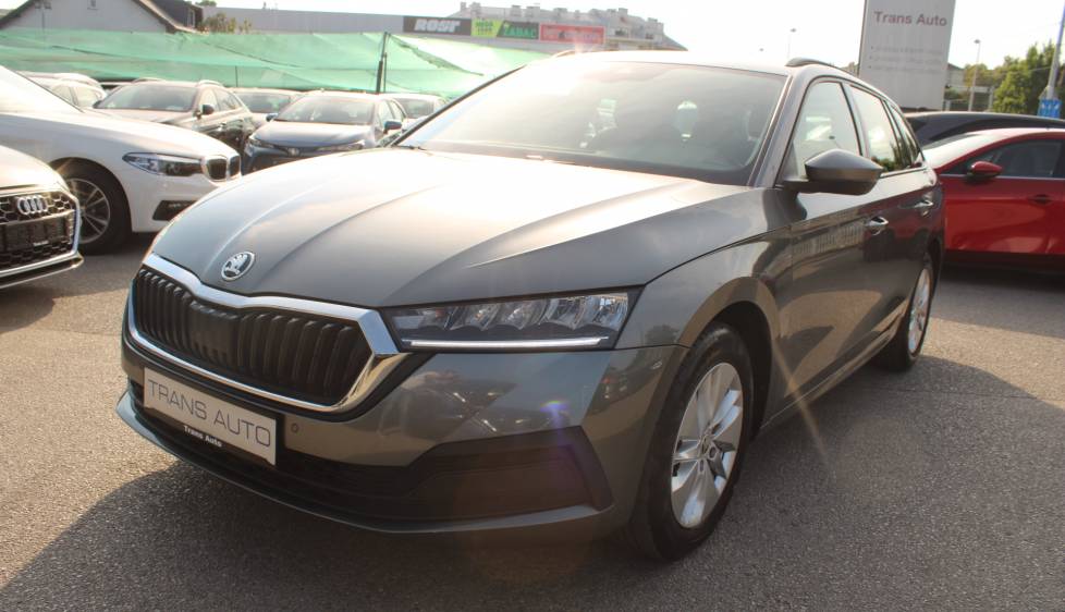 Škoda Octavia Combi 2.0 TDi *LED, NAVIGACIJA, KAMERA*