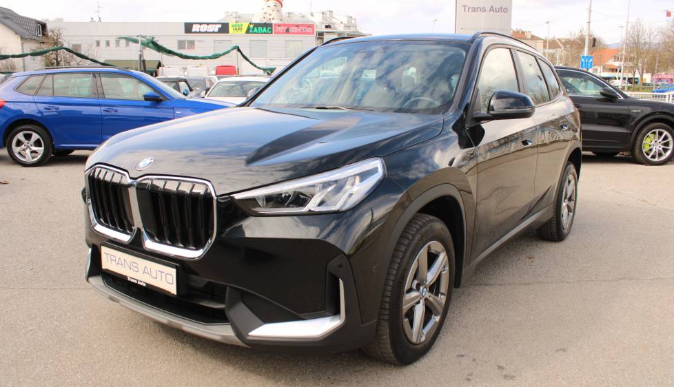 BMW X1 18d AUTOMATIK *LED, NAVIGACIJA, KAMERA*