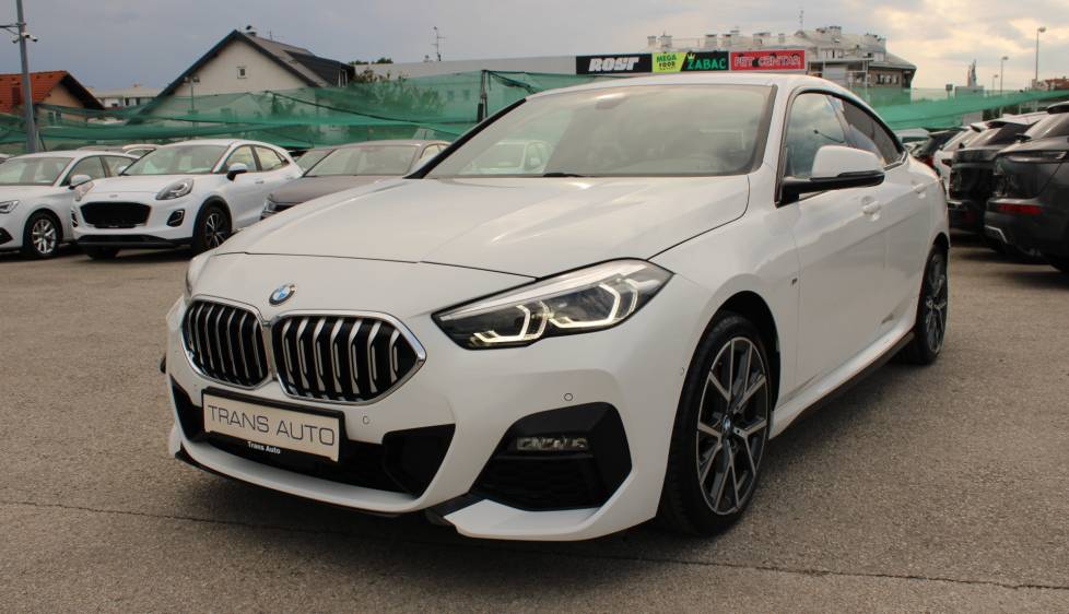 BMW serija 2 Gran Coupe 218i M-paket *LED, NAVIGACIJA* - nije uvoz