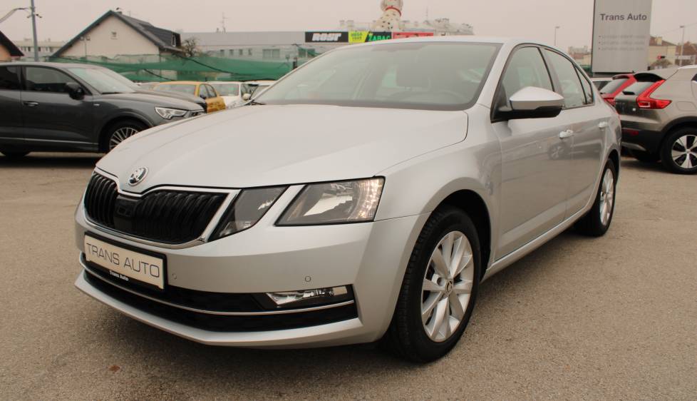 Škoda Octavia 2.0 TDi 150ks *NAVIGACIJA* - nije uvoz