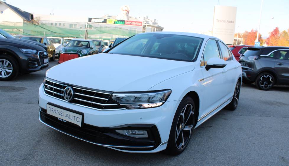 VW Passat 2.0 TDi DSG R-Line *NAVIGACIJA, LED, KAMERA*