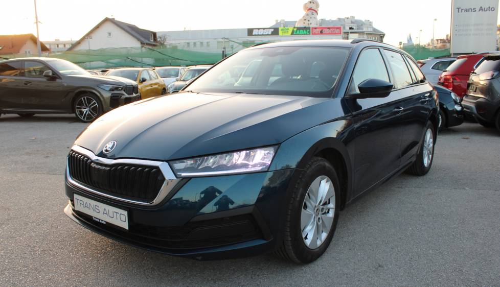 Škoda Octavia Combi 2.0 TDi 150ks DSG *LED, NAVIGACIJA, KAMERA*
