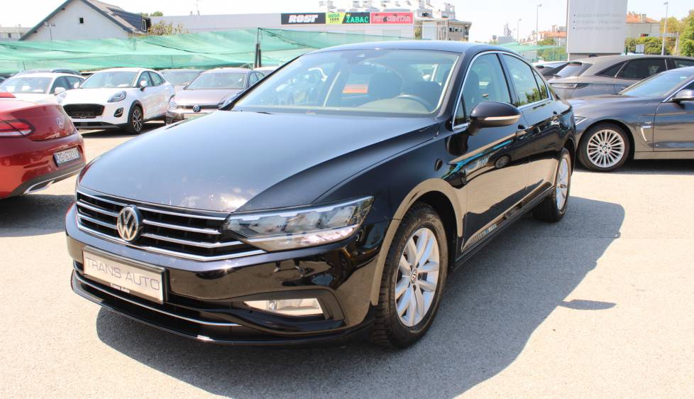 VW Passat 2.0 TDi DSG *LED, NAVIGACIJA*