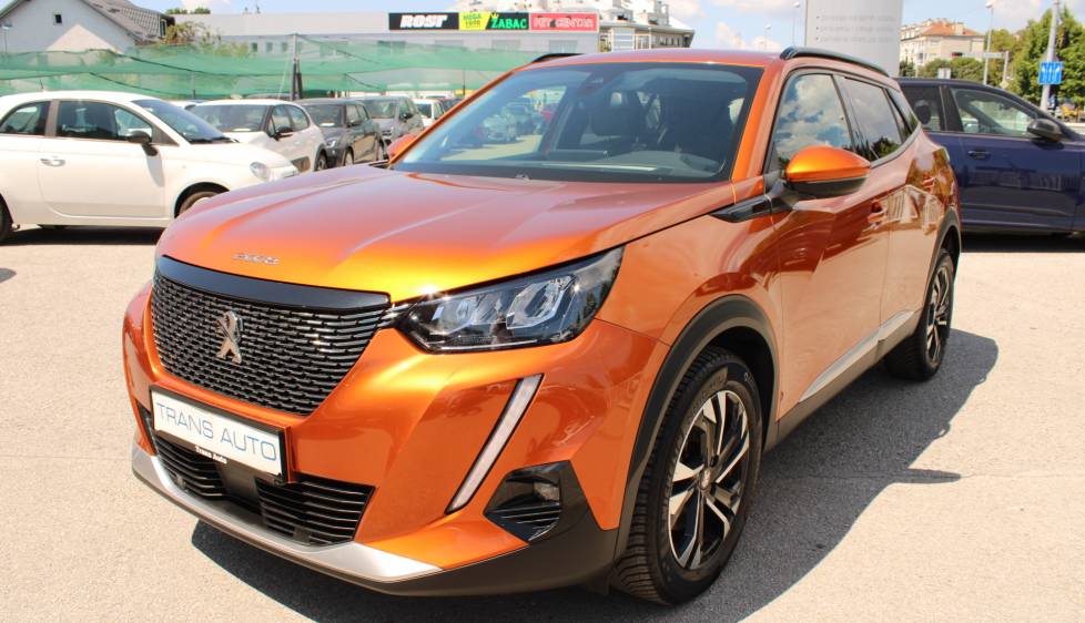 Peugeot 2008 1.5 HDi Allure AUTOMATIK *LED, NAVIGACIJA, KAMERA*