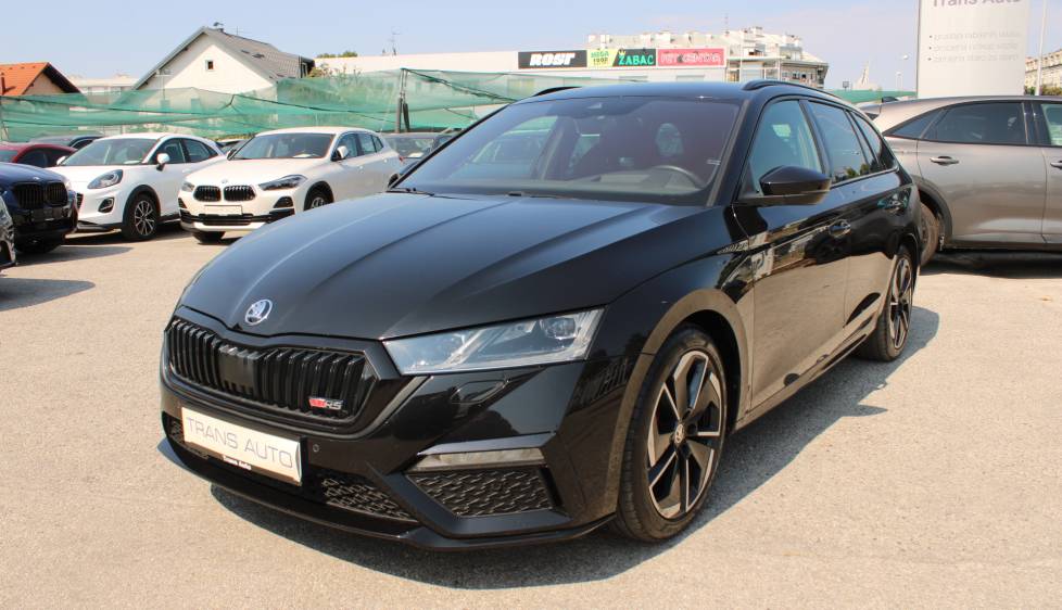 Škoda Octavia Combi VRS 2.0 TDi DSG *LED, NAVIGACIJA, KAMERA*