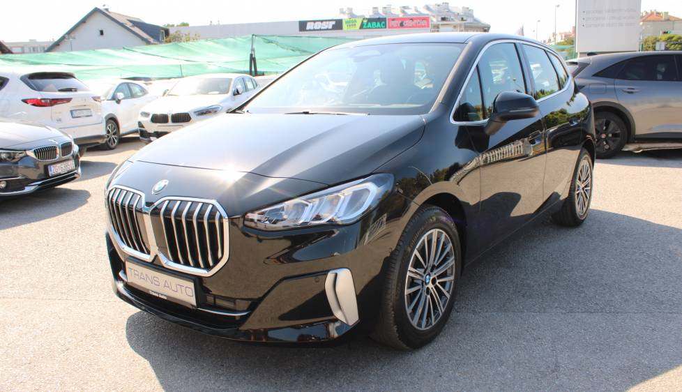 BMW serija 2 Active Tourer 218d AUTOMATIK *LED, NAVIGACIJA, KAMERA*
