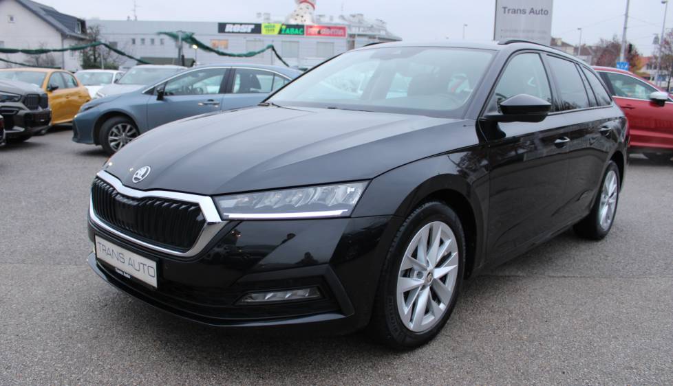 Škoda Octavia Combi 2.0 TDi DSG *LED, NAVIGACIJA*