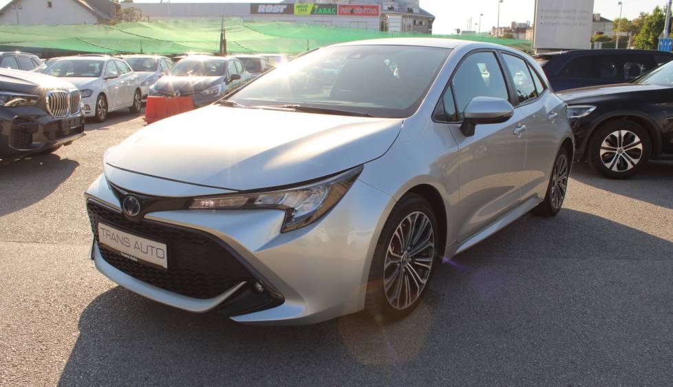 Toyota Corolla 2.0 Hybrid AUTOMATIK *LED, NAVIGACIJA, KAMERA*