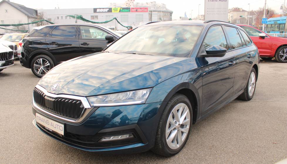 Škoda Octavia Combi 2.0 TDi 150ks DSG *LED, NAVIGACIJA*