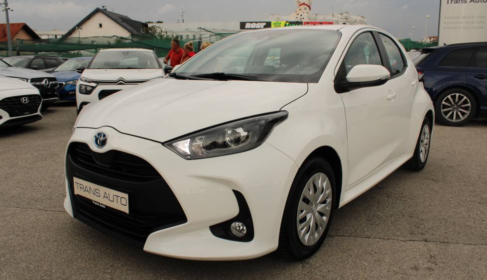 Toyota Yaris 1.5 Hybrid AUTOMATIK *NAVIGACIJA, KAMERA*