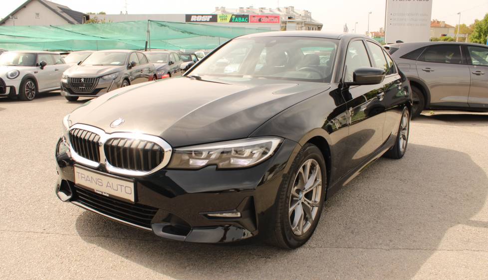 BMW serija 3 318d *NAVIGACIJA, LED*