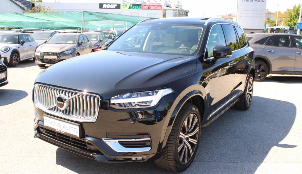 Volvo XC90 2.0D B5 AWD Inscription *PANORAMA, HARMAN KARDON*