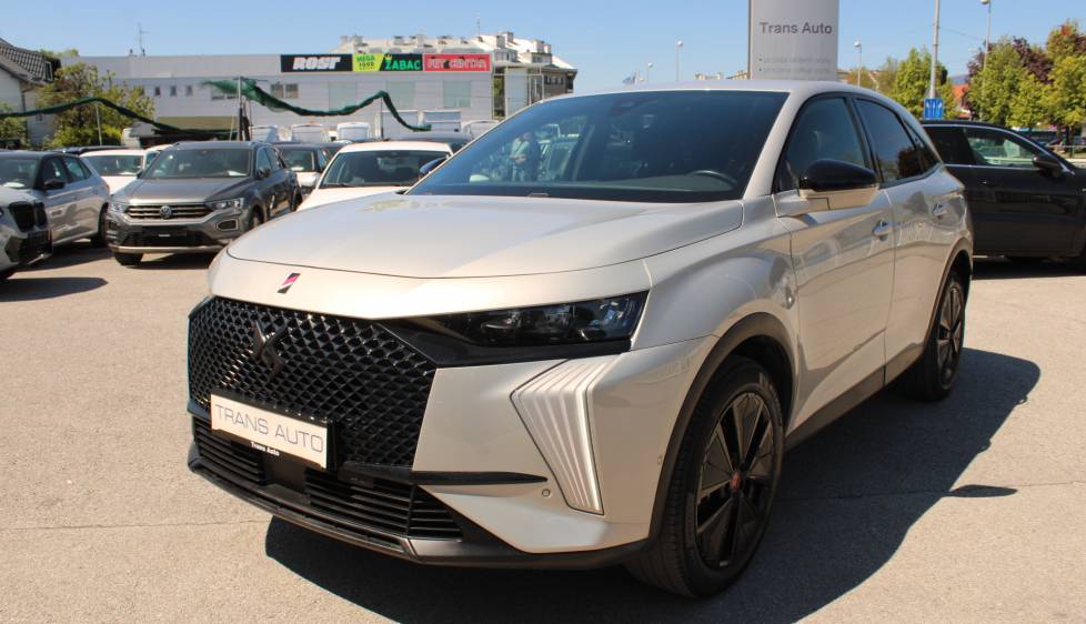 DS DS7 BlueHDi AUTOMATIK Performance Line *NAVIGACIJA,LED*