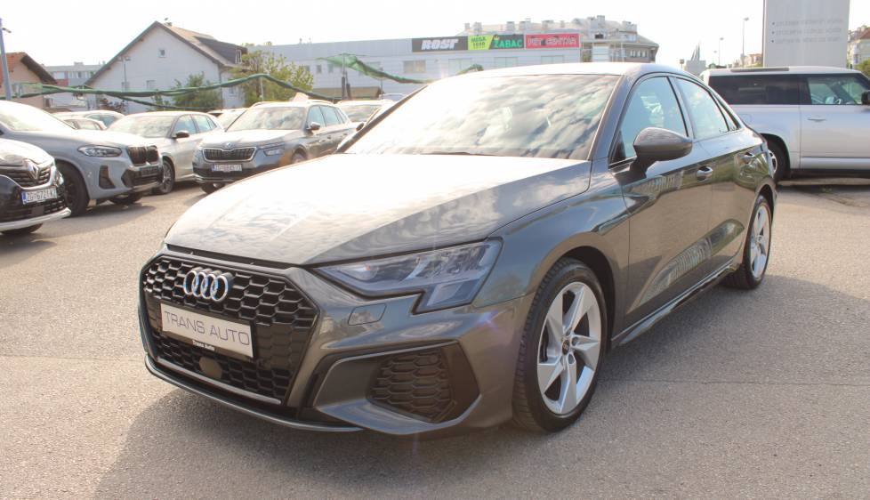 Audi A3 Limousine 30TDi S-Tronic S-Line *NAVIGACIJA*