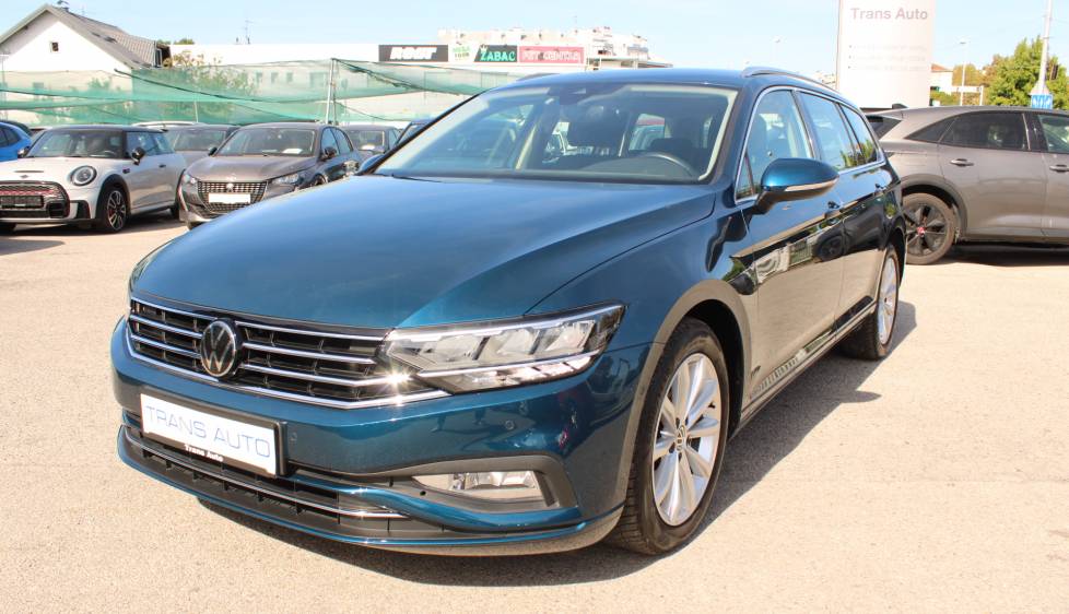 VW Passat Variant 2.0 TDi DSG *LED, NAVIGACIJA*