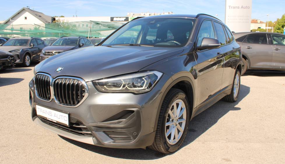 BMW X1 16d AUTOMATIK *LED,NAVIGACIJA,KAMERA*