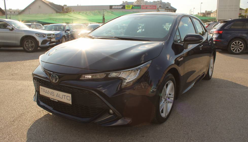 Toyota Corolla 1.8 Hybrid AUTOMATIK *NAVIGACIJA,KAMERA*