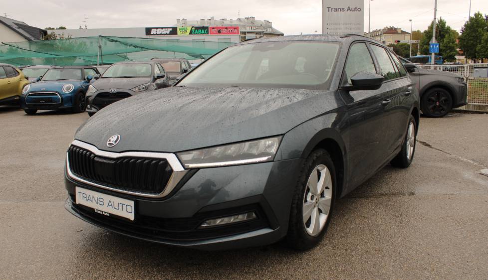 Škoda Octavia Combi 2.0 TDi *LED,NAVIGACIJA*