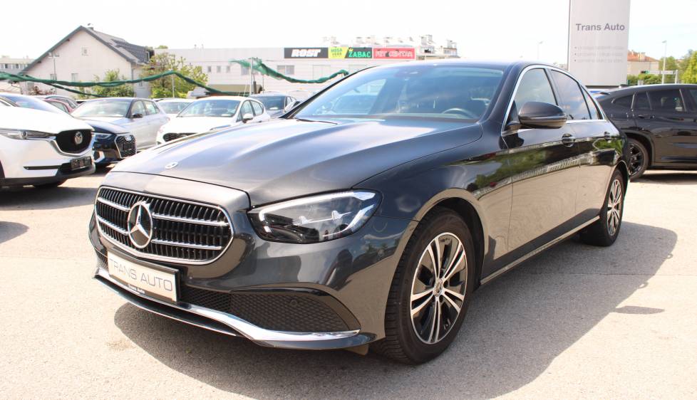 Mercedes-Benz klasa E E220d AUTOMATIK *LED,NAVIGACIJA,KAMERA*
