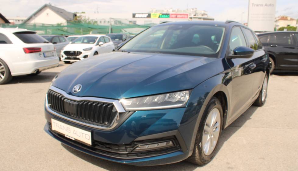 Škoda Octavia Combi 2.0 TDi DSG *LED, NAVIGACIJA*