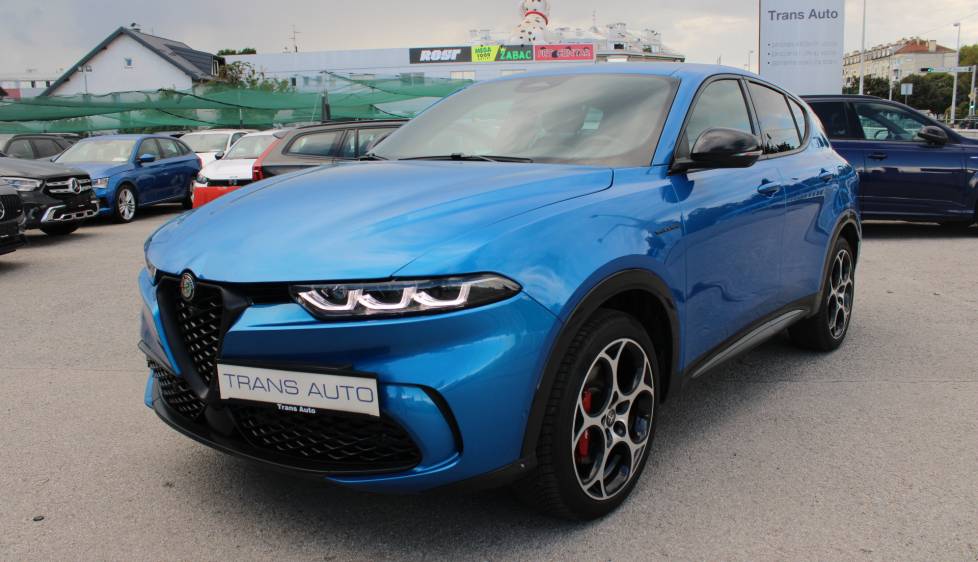 Alfa Romeo Tonale Plug in Hybrid Q4 Veloce 280ks *LED,NAVIGACIJA,KAMERA*