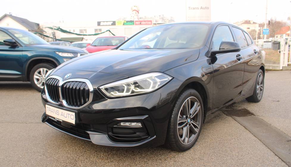 BMW serija 1 118i AUTOMATIK Sportline *LED, NAVIGACIJA, KAMERA*