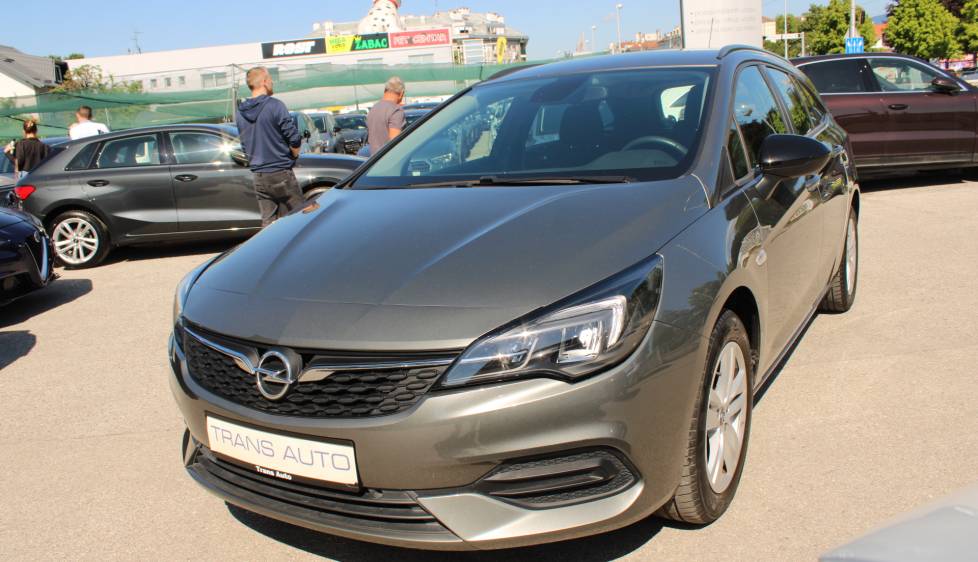 Opel Astra Karavan 1.2 Turbo *NAVIGACIJA*