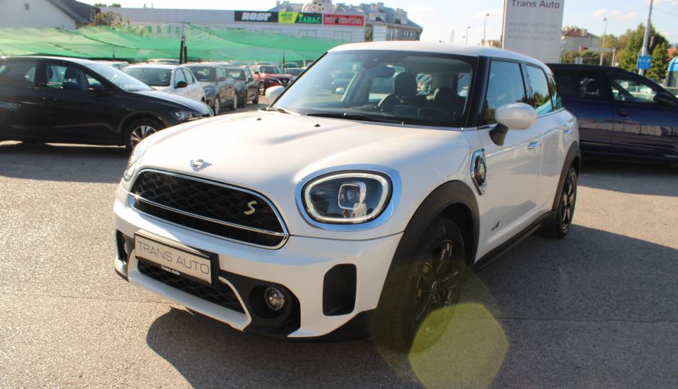 Mini Countryman SE ALL4 AUTOMATIK *LED, NAVIGACIJA, KAMERA*