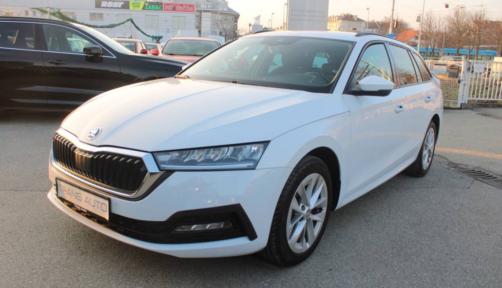 Škoda Octavia Combi 2.0 TDi DSG 150ks *LED, NAVIGACIJA*
