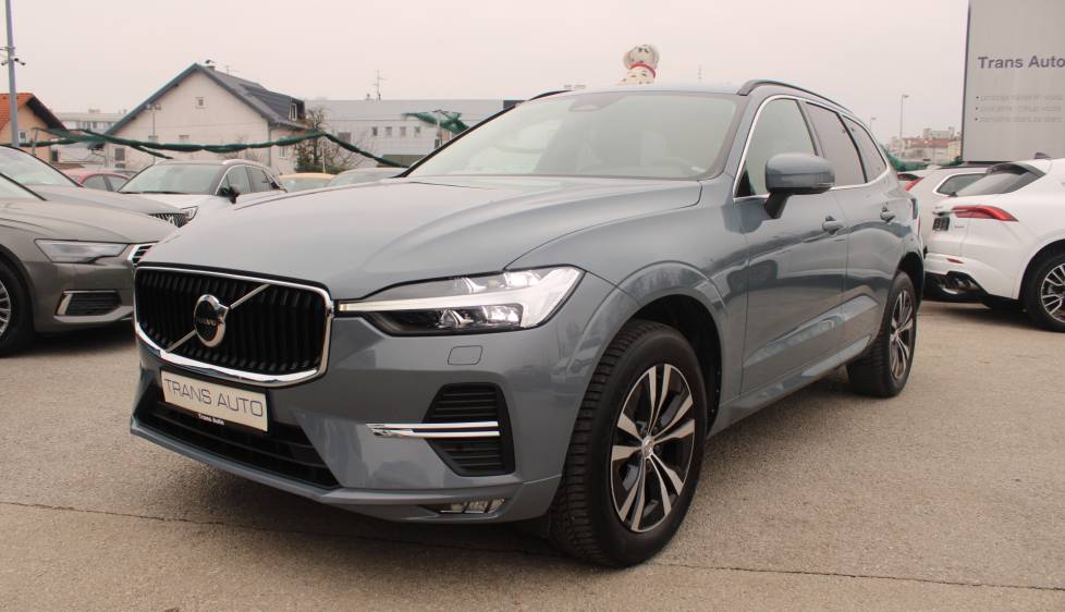 Volvo XC60 2.0D AWD AUTOMATIK *PANORAMA, LED, NAVIGACIJA*