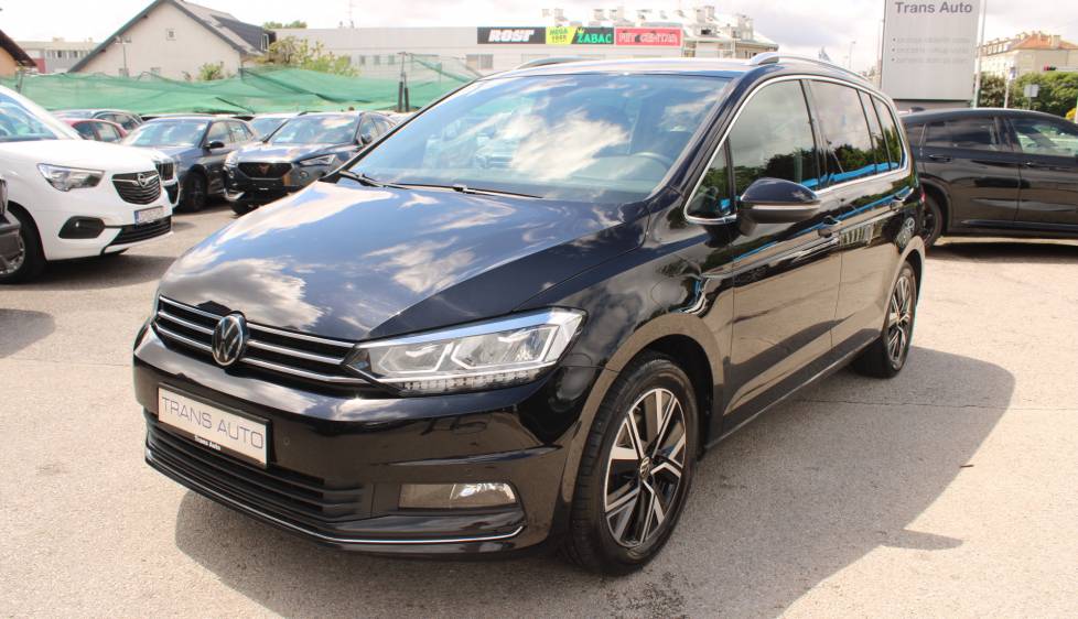VW Touran 2.0 TDi DSG Highline 150ks *LED, NAVIGACIJA, KAMERA*