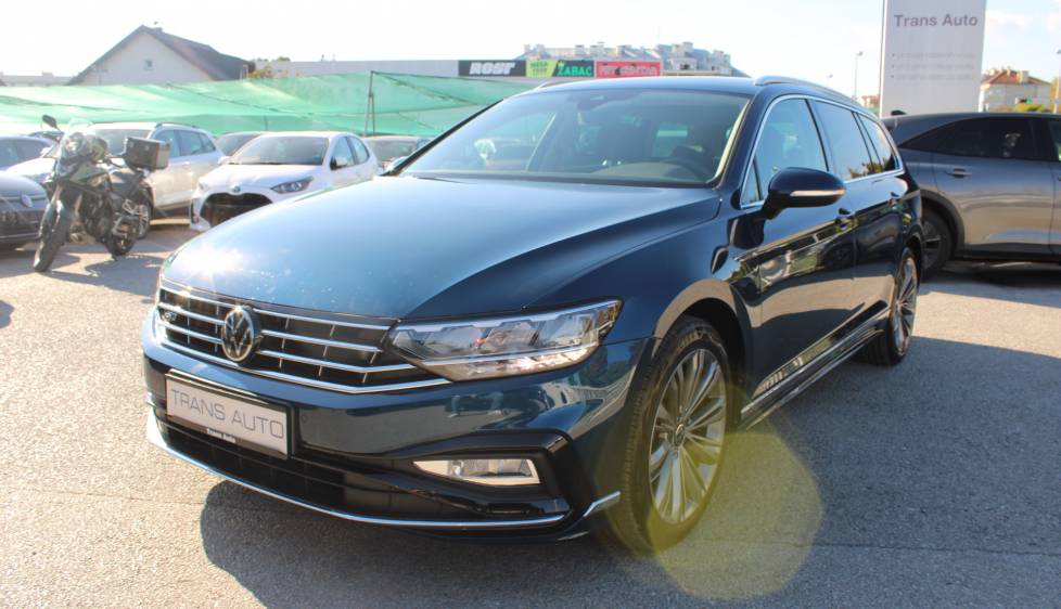 VW passat Variant 2.0 TDi DSG R-Line *LED, NAVIGACIJA, KAMERA* - nije uvoz