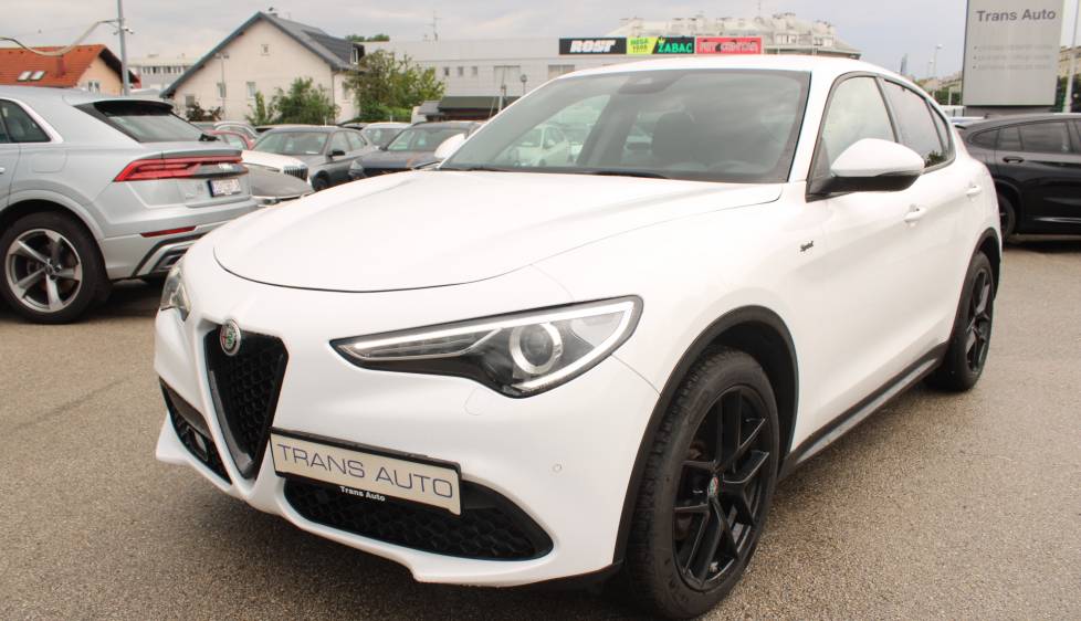 Alfa Romeo Stelvio 2.2 MJT Sprint AUTOMATIK *LED, KAMERA*
