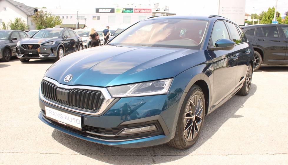 Škoda Octavia Combi 2.0 TDi DSG 150ks *LED, NAVIGACIJA, KAMERA*