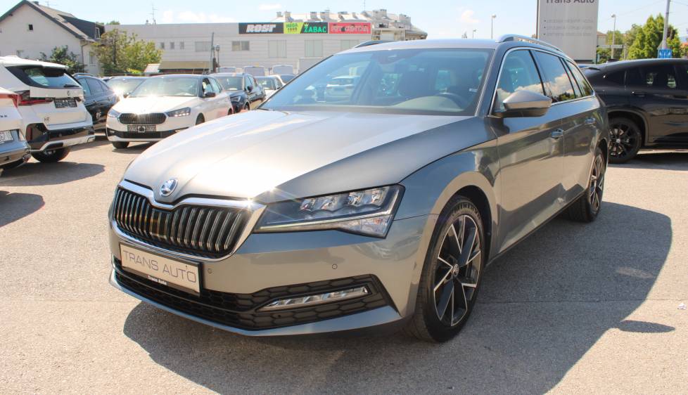 Škoda Superb Combi 2.0 TDi DSG *LED, NAVIGACIJA, KAMERA*