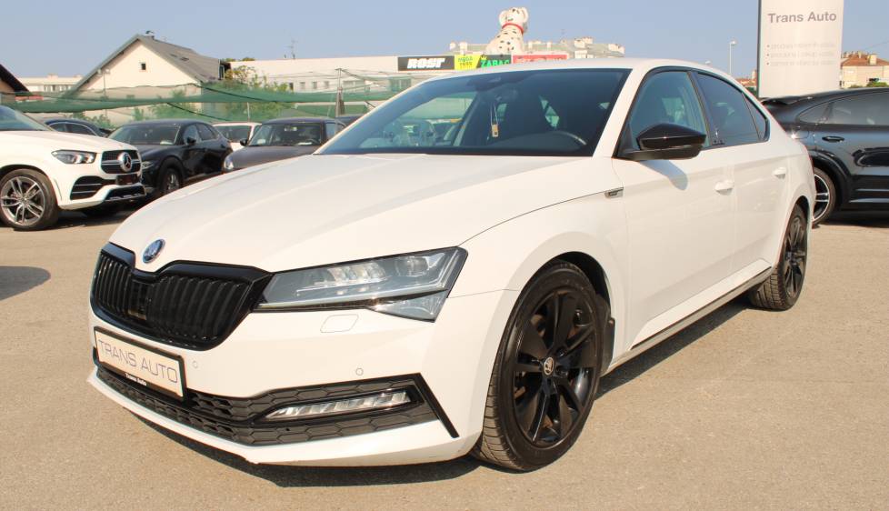 Škoda Superb 2.0 TDi DSG Sportline *LED, NAVIGACIJA*