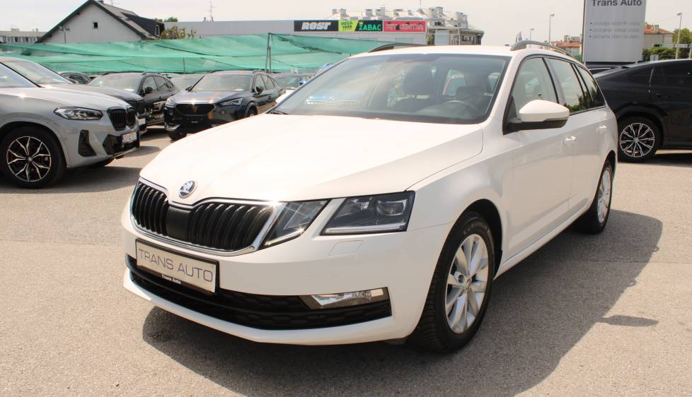 Škoda Octavia Combi 1.6 TDi *LED, NAVIGACIJA*