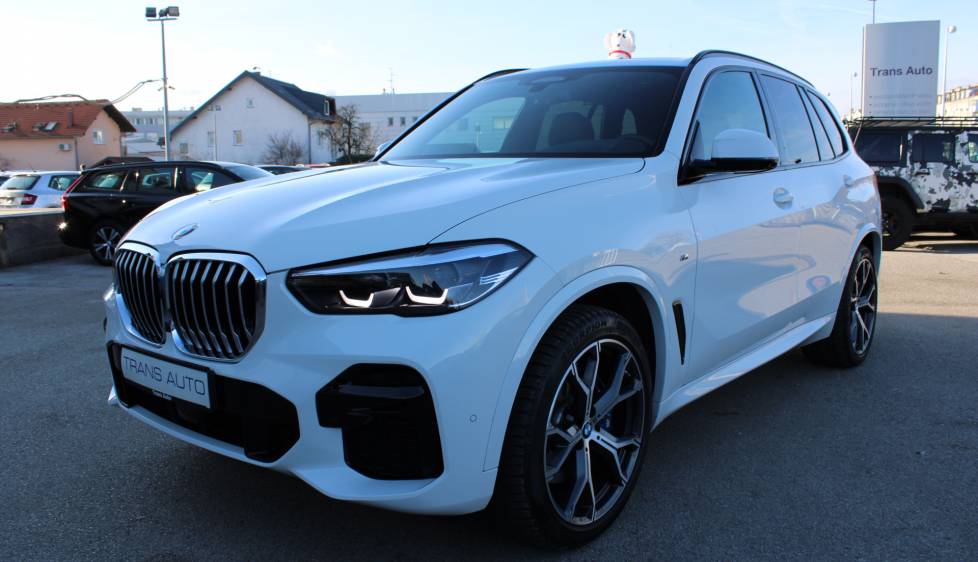 BMW X5 30d Xdrive AUTOMATIK ///M paket *LED,HARMAN KARDON,PANORAMA*