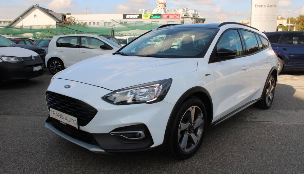 Ford Focus Karavan 1.0 Ecoboost *LED, NAVIGACIJA, KAMERA*