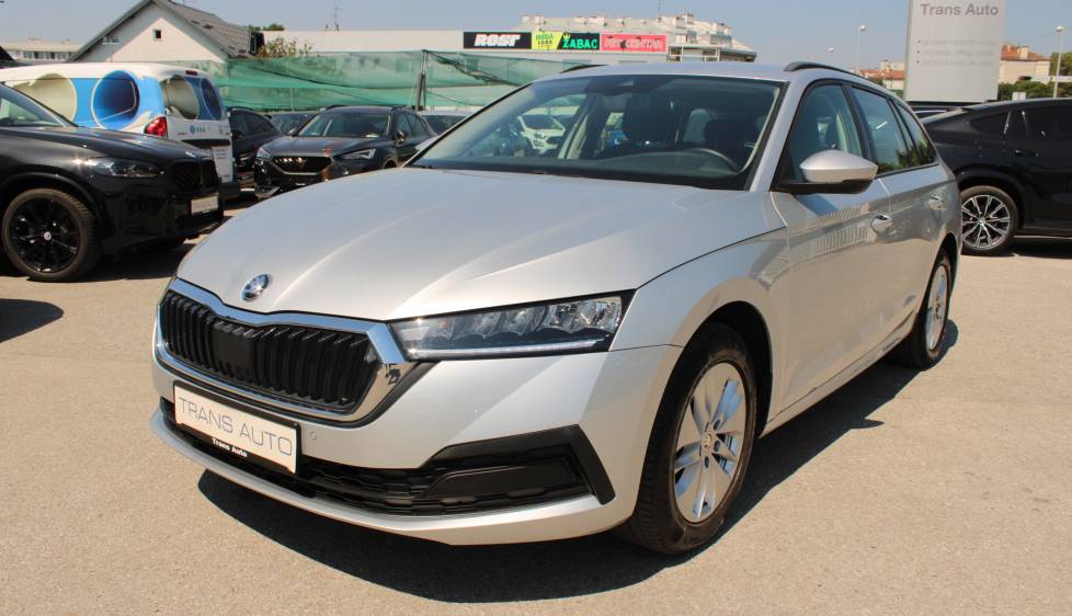 Škoda Octavia Combi 2.0 TDi *LED, NAVIGACIJA, KAMERA*