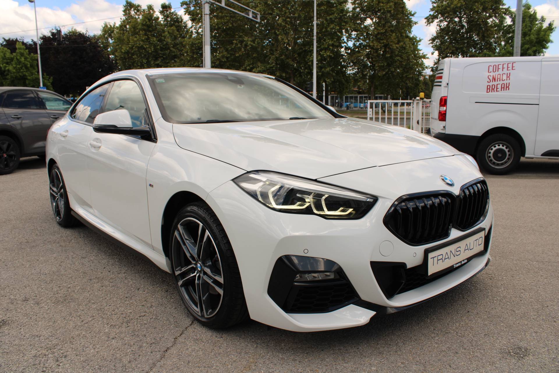 BMW serija 2 Gran Coupe 218i AUTOMATIK M-paket 2023, fotografija 3