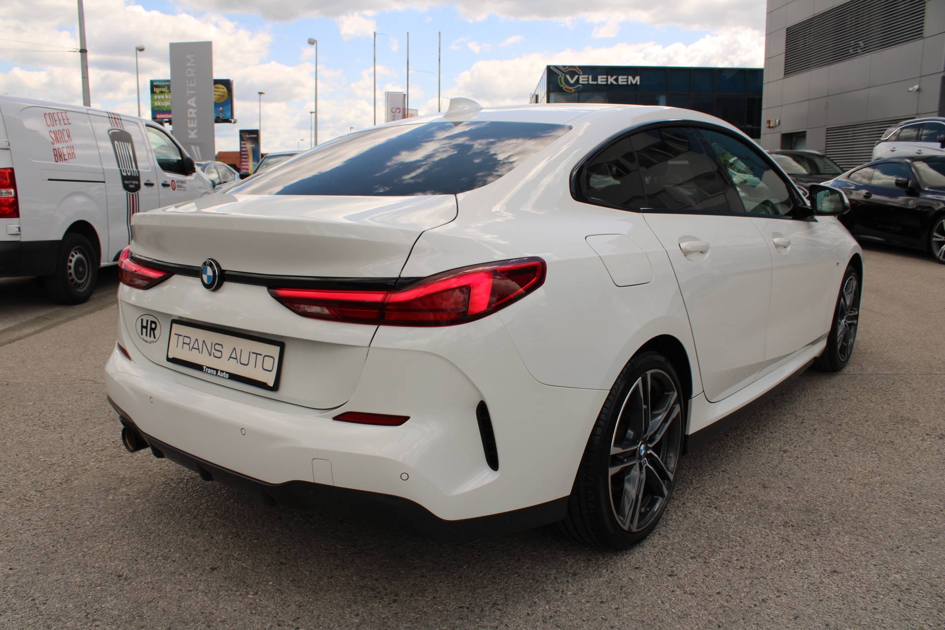 BMW serija 2 Gran Coupe 218i AUTOMATIK M-paket 2023, fotografija 5