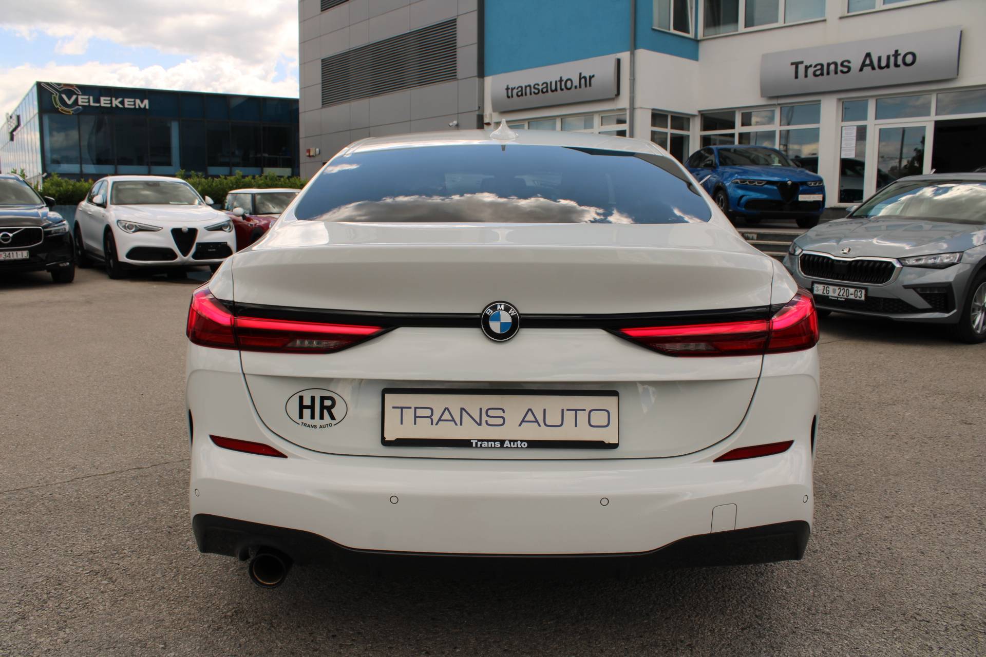 BMW serija 2 Gran Coupe 218i AUTOMATIK M-paket 2023, fotografija 6